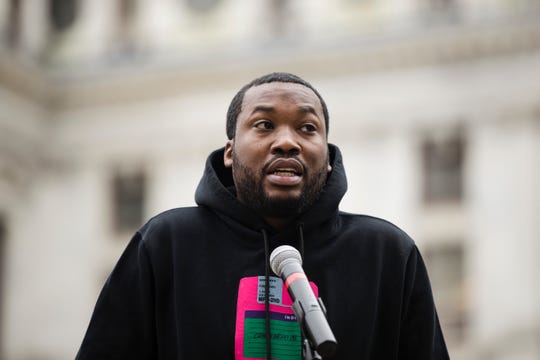 Meek Mill Condemns ‘Racist As Hell’ Vegas Hotel For Keeping Him Out